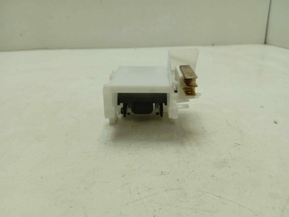 SGV43E43RU ктп20 Замок двери для посудомоечной машины Bosch 9000017109 б/у