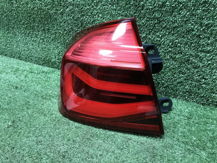 Фонарь левый внешний BMW 3er F30 (2015-2020) LED
