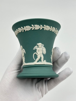 Ваза Wedgwood тёмно-зелёная