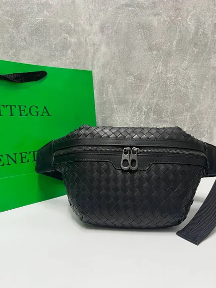 Сумка поясная мужская кожаная Bottega Veneta Intrecciato