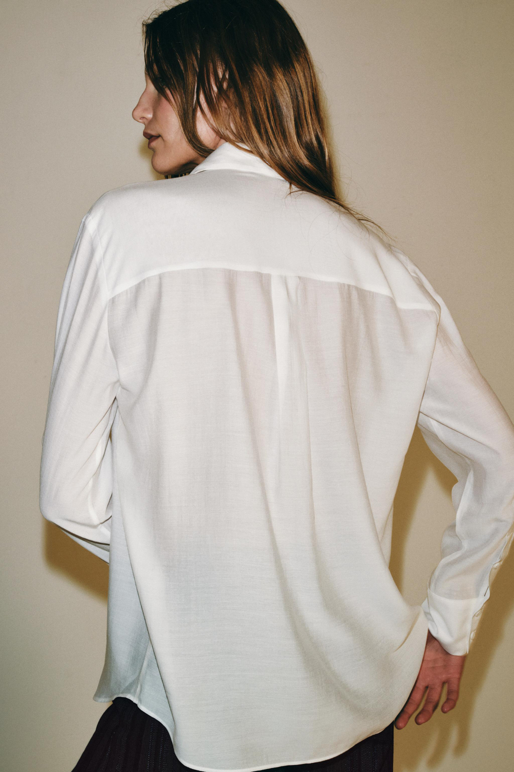 ОДНОТОННАЯ РУБАШКА С НАГРУДНОЙ ПЛАНКОЙ — ZW COLLECTION — ZARA