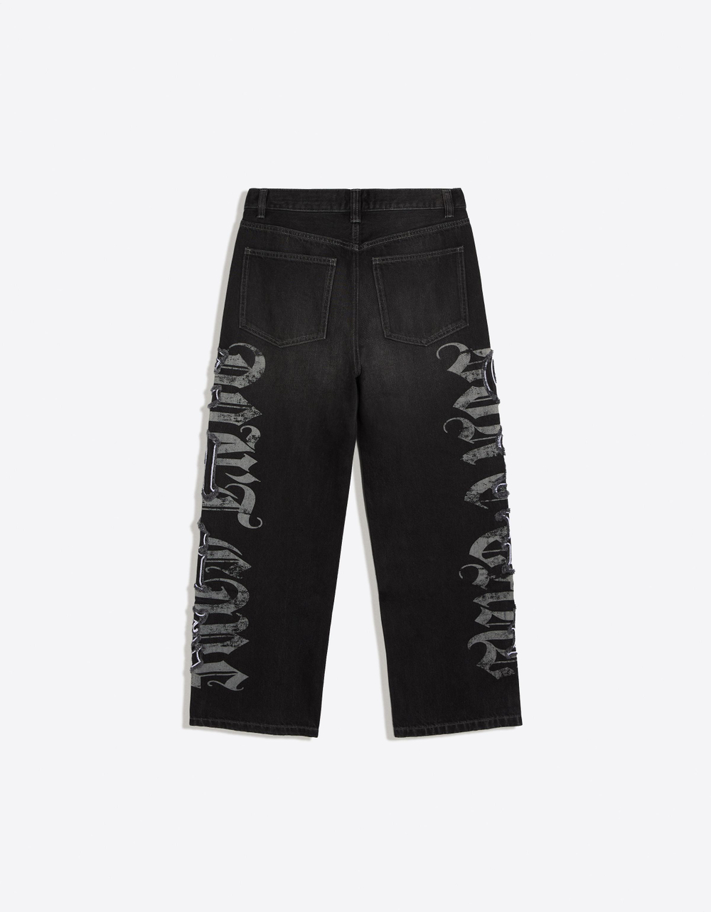 Мужские джинсы baggy fit с нашивками - BERSHKA