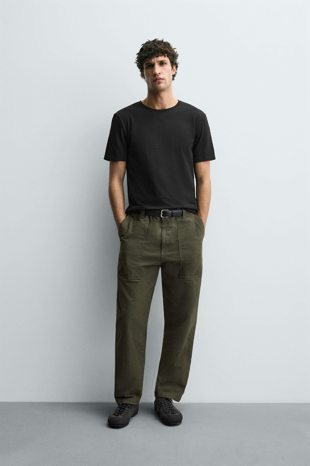 БАЗОВАЯ ФУТБОЛКА SLIM FIT /01 — ZARA