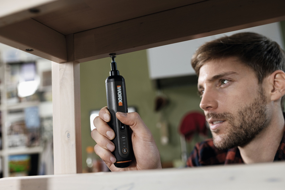 Отвертка аккумуляторная WORX WX240
