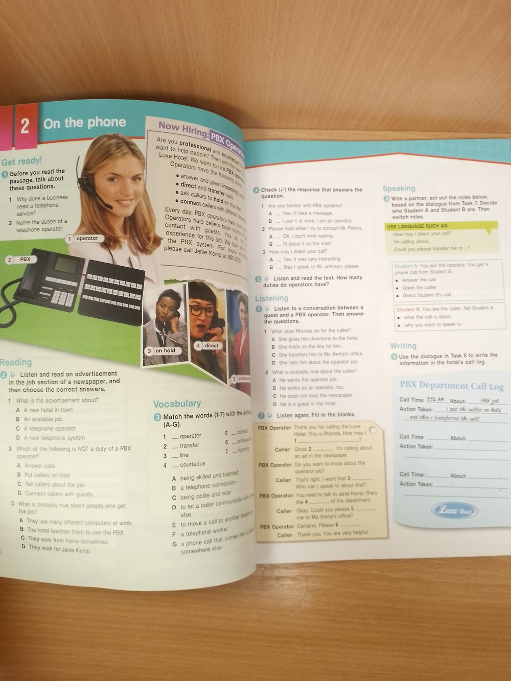 Career Paths - Tourism: Student's Book + Audio CDs (set of 2)