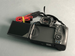 Canon EOS R5(пробег 2000 кадров)