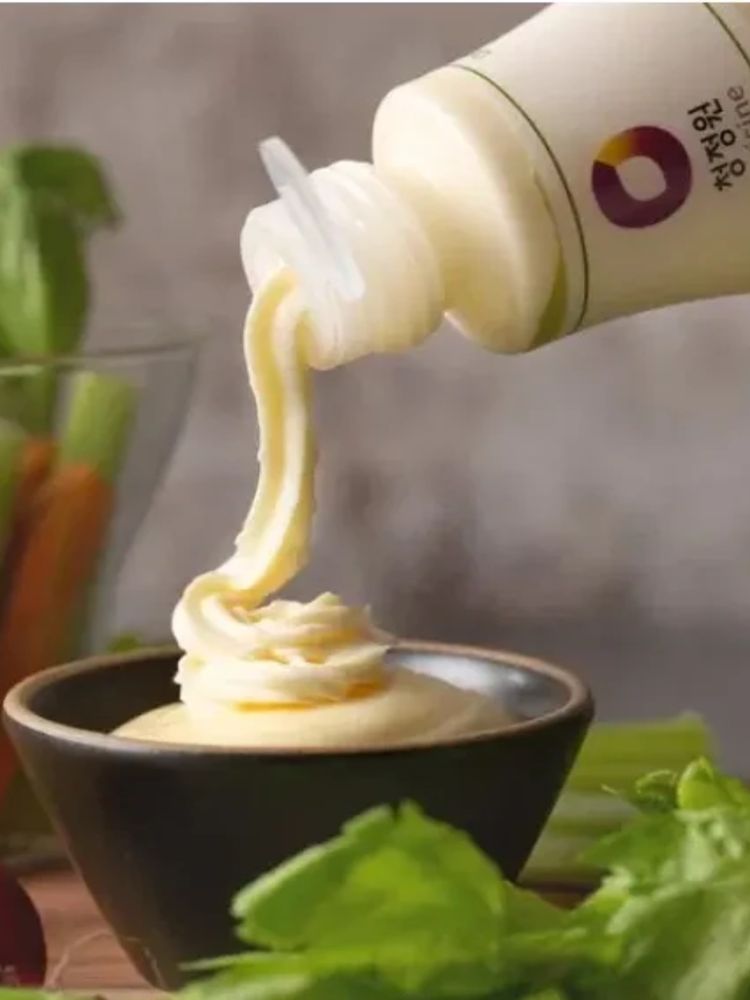 Майонез Daesang Mayonnaise Пикантный 800 г, 2 шт