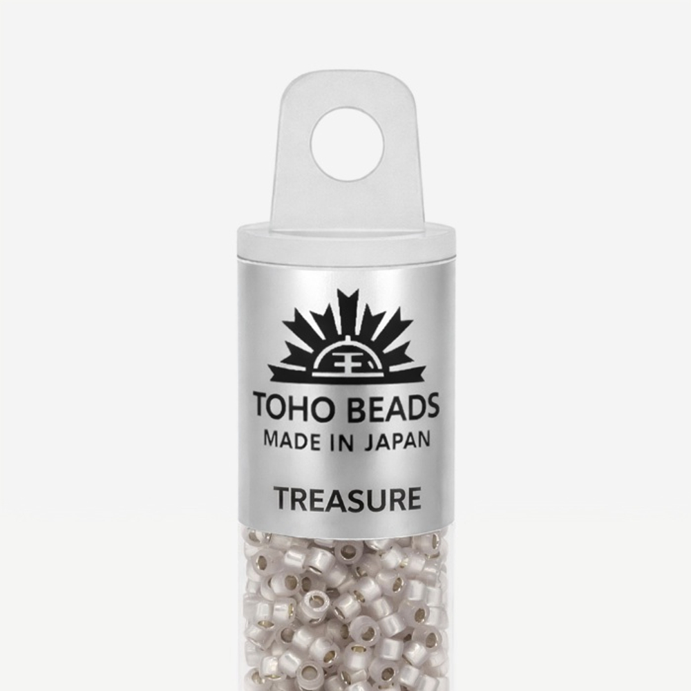 Японский бисер TOHO Treasure (№PF2101), опаловый, непрозрачный глянцевый