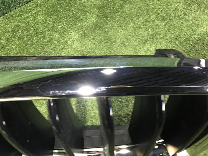 Решетка радиатора правая BMW X5 F15 X6 F16 (2013-2018)