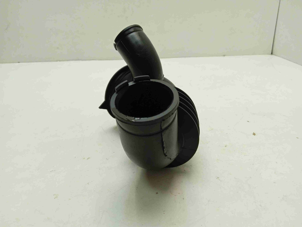 WM-F510STL/WW кт183 Сливной патрубок для стиральной машины Dexp WM-F510STL/WW б/у
