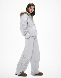 BERSHKA X JUICY COUTURE СПОРТИВНЫЕ БРЮКИ С НАЧЕСОМ, СЕРЫЙ