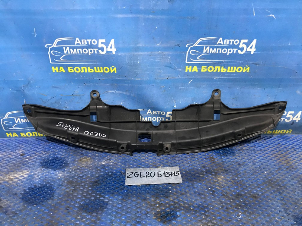 Накладка на рамку радиатора TOYOTA WISH 2009-2017