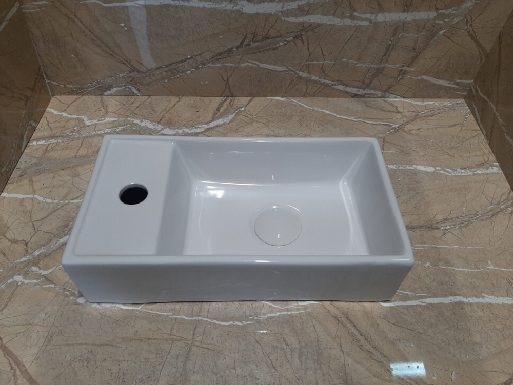 Умывальник CeramaLux D1043-2