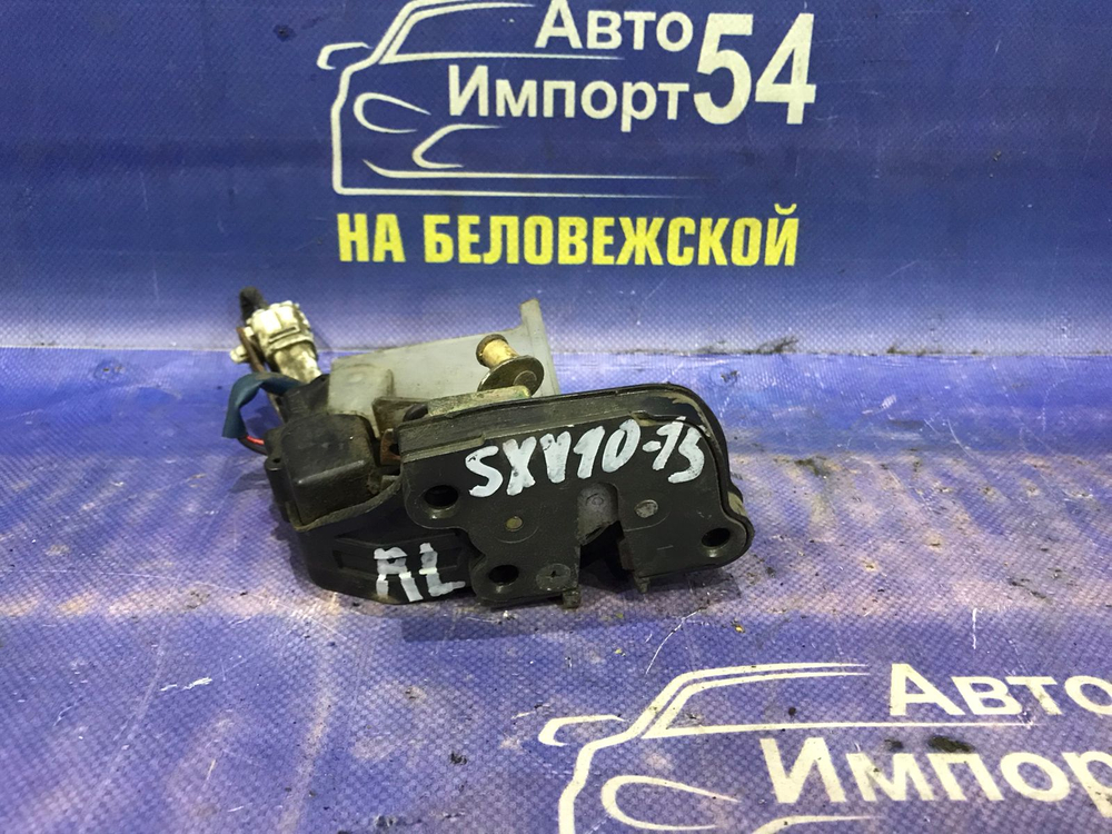 Замок двери задней левой TOYOTA CAMRY 1995