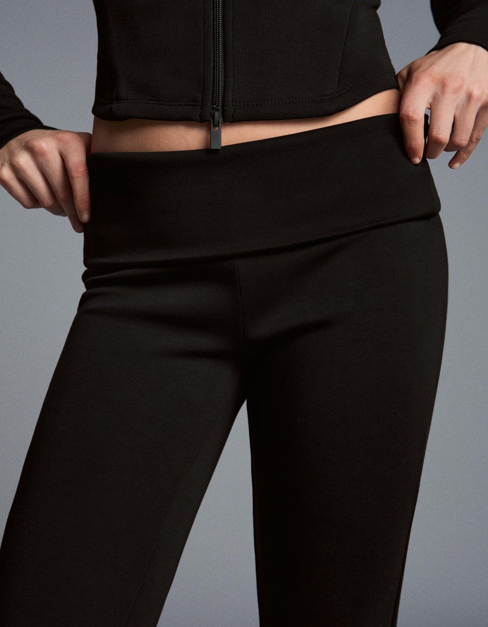 Женские трикотажные брюки клеш из модала - BERSHKA