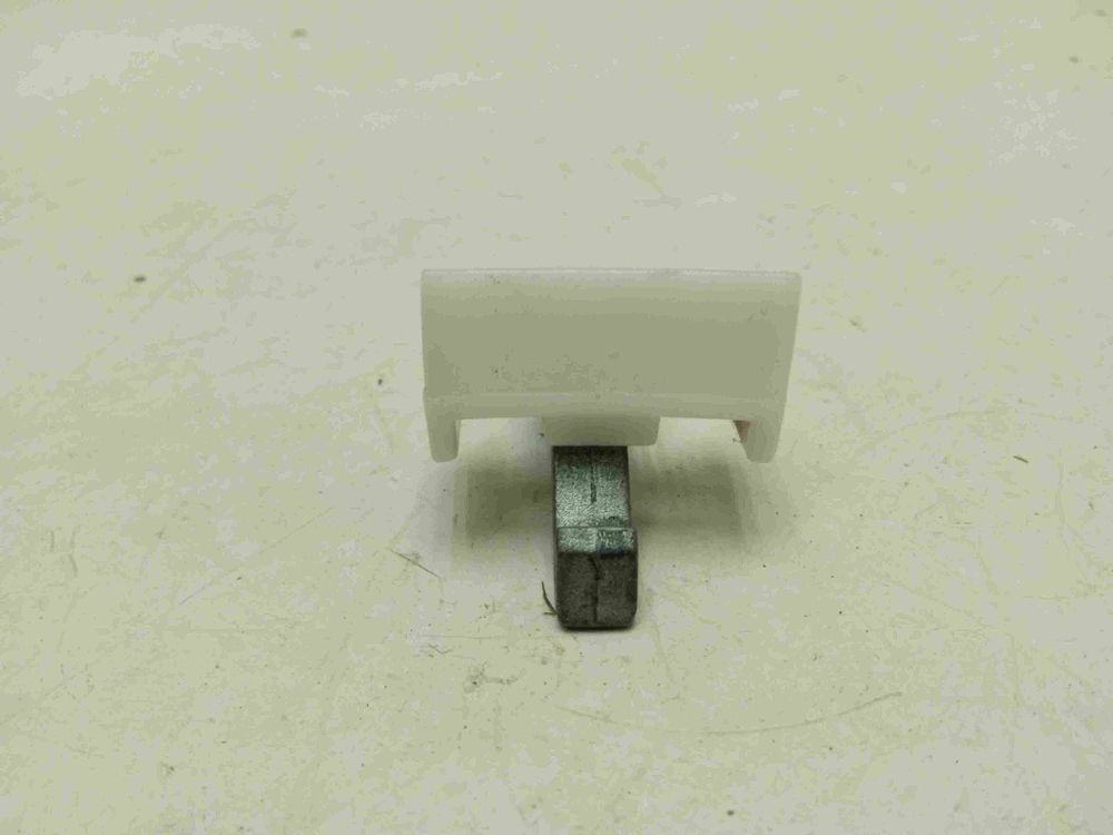 WF6452S4V кт204 Крючок люка в сборе для стиральной машины Samsung WF6452S4V б/у