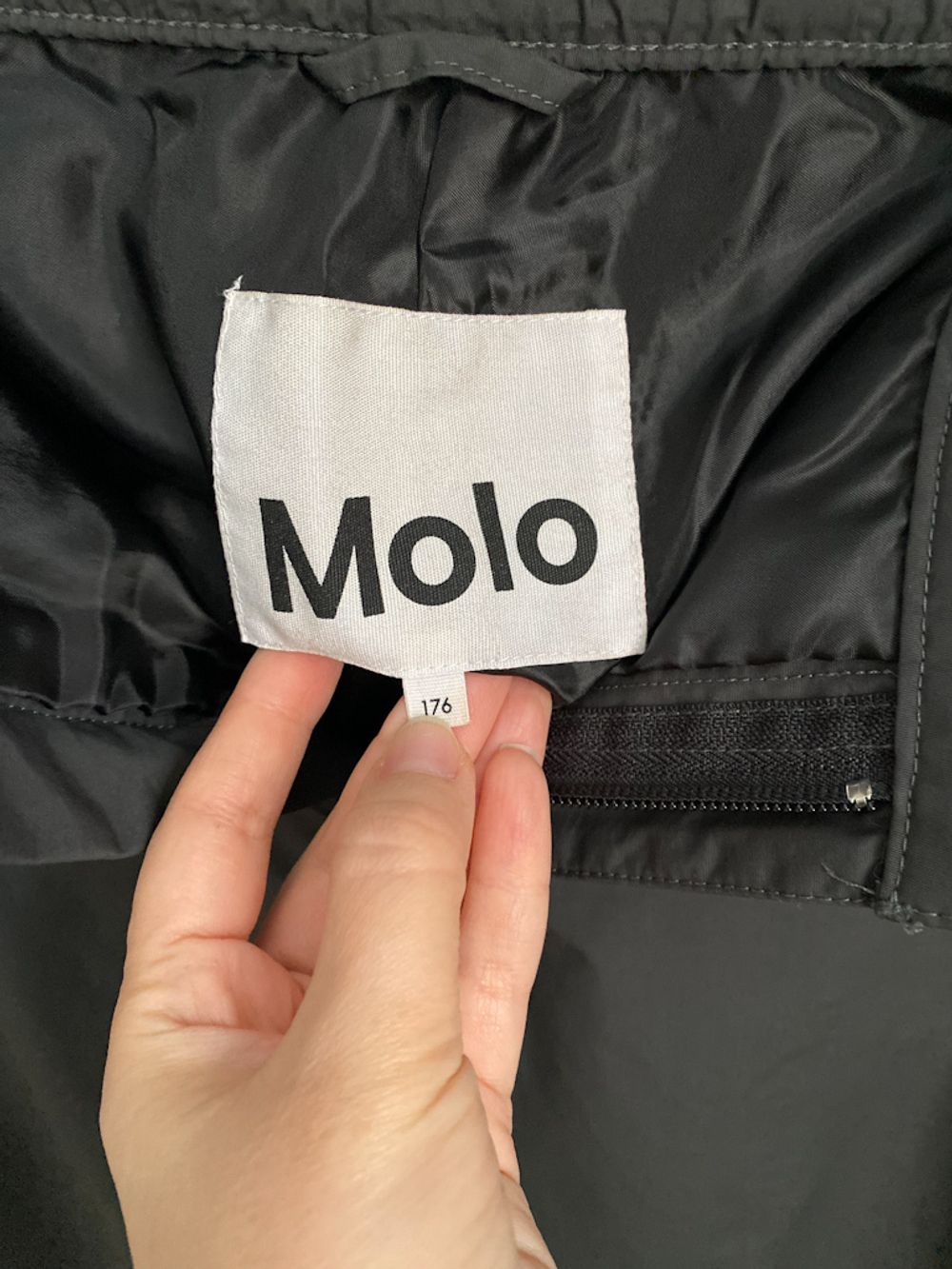 Новые брюки Molo, 176