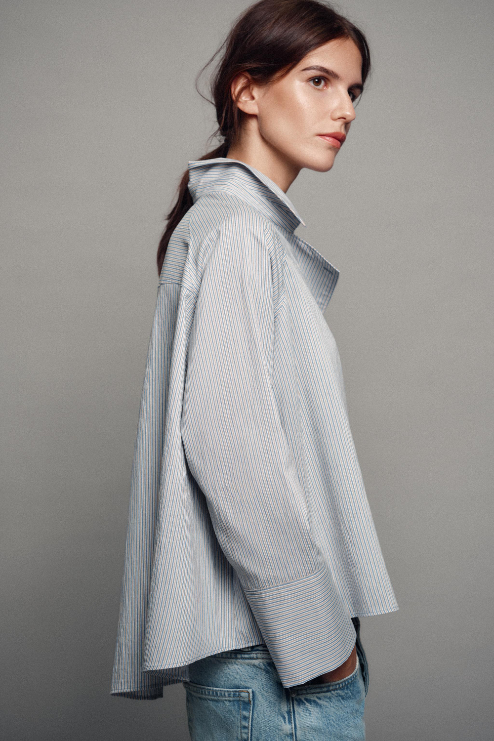 РУБАШКА В ПОЛОСКУ С ЗАПАХОМ — ZW COLLECTION — ZARA