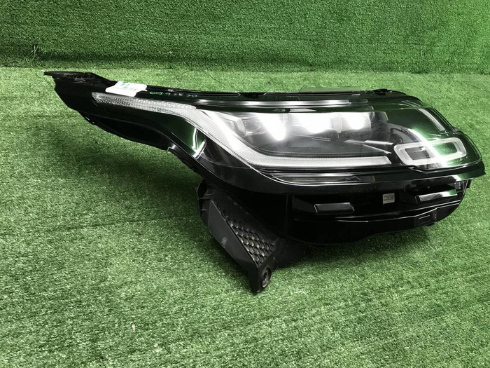 Фара правая Range Rover Velar (2017-2023) LED