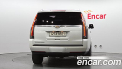 Cadillac Escalade 6.2 — 2020