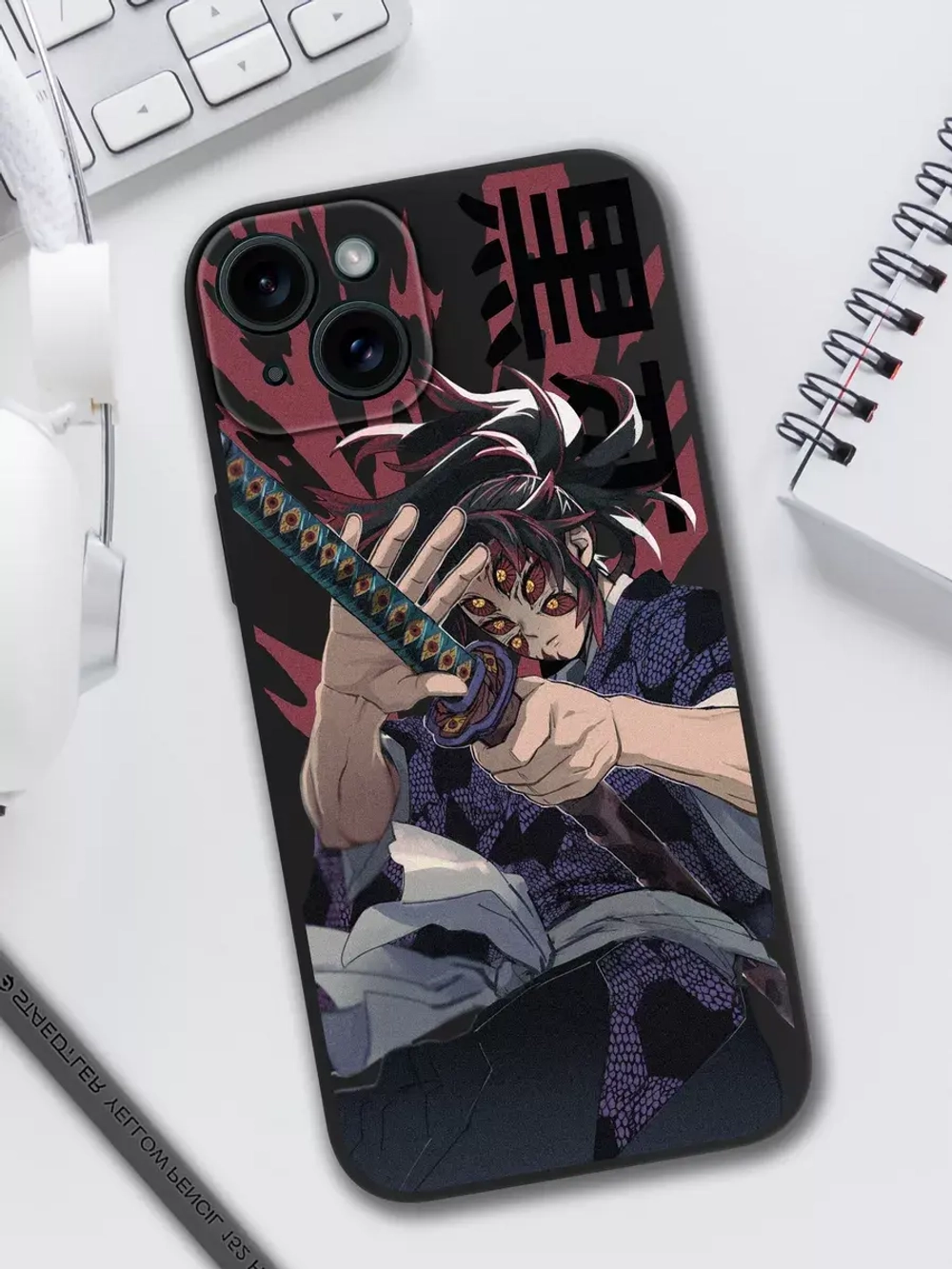 Чехол на iPhone 15 Plus с принтом
