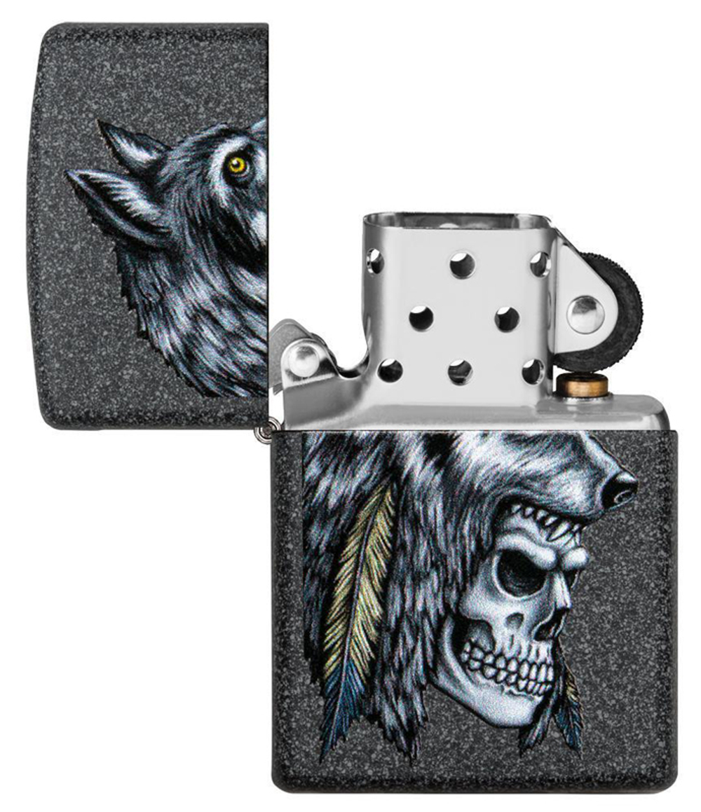 Зажигалка Zippo Wolf Skull с покрытием Iron Stone, латунь/сталь, серая, матовая, 38x13x57 мм