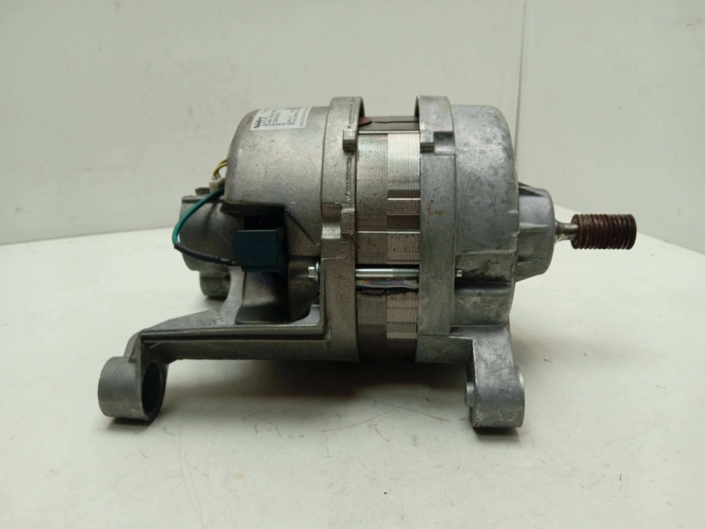 ZWP582 кт165 Двигатель для стиральной машины Zanussi ZWP582 б/у