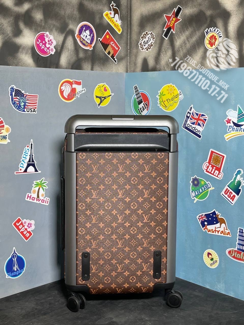 Дорожный чемодан Louis Vuitton Horizon 50