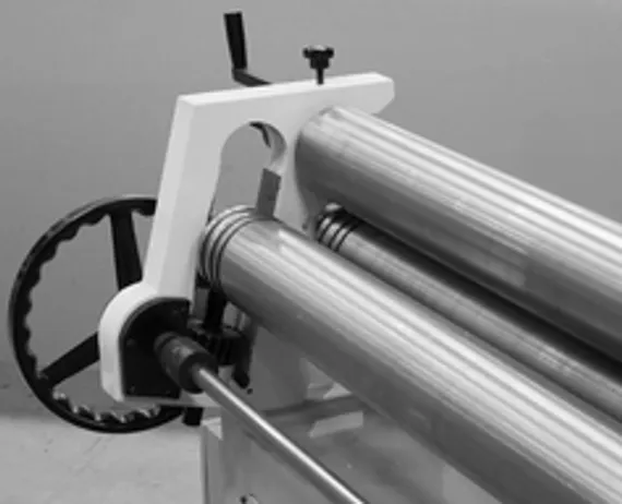 Электромеханическая гильотина Stalex Q11-3x1250A