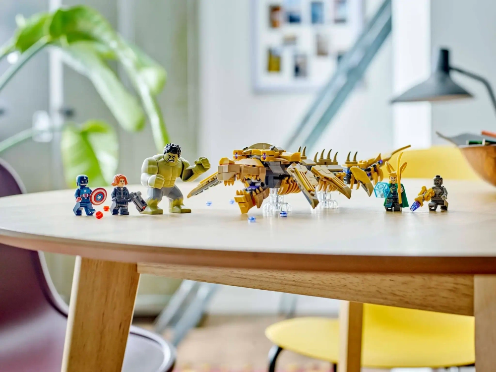 Конструктор LEGO Marvel 76290 Мстители против Левиафана