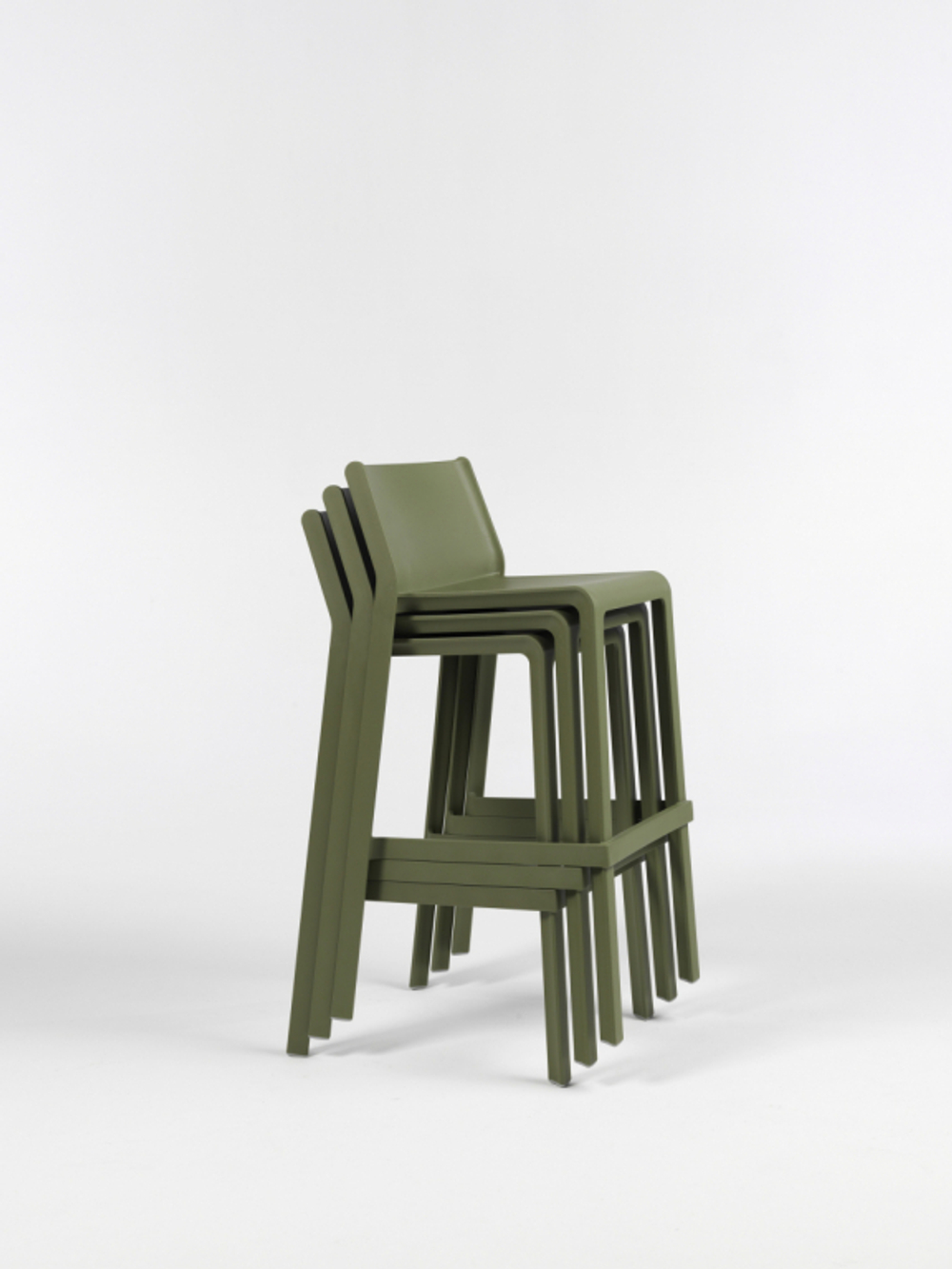 Стул пластиковый полубарный Trill Stool Mini