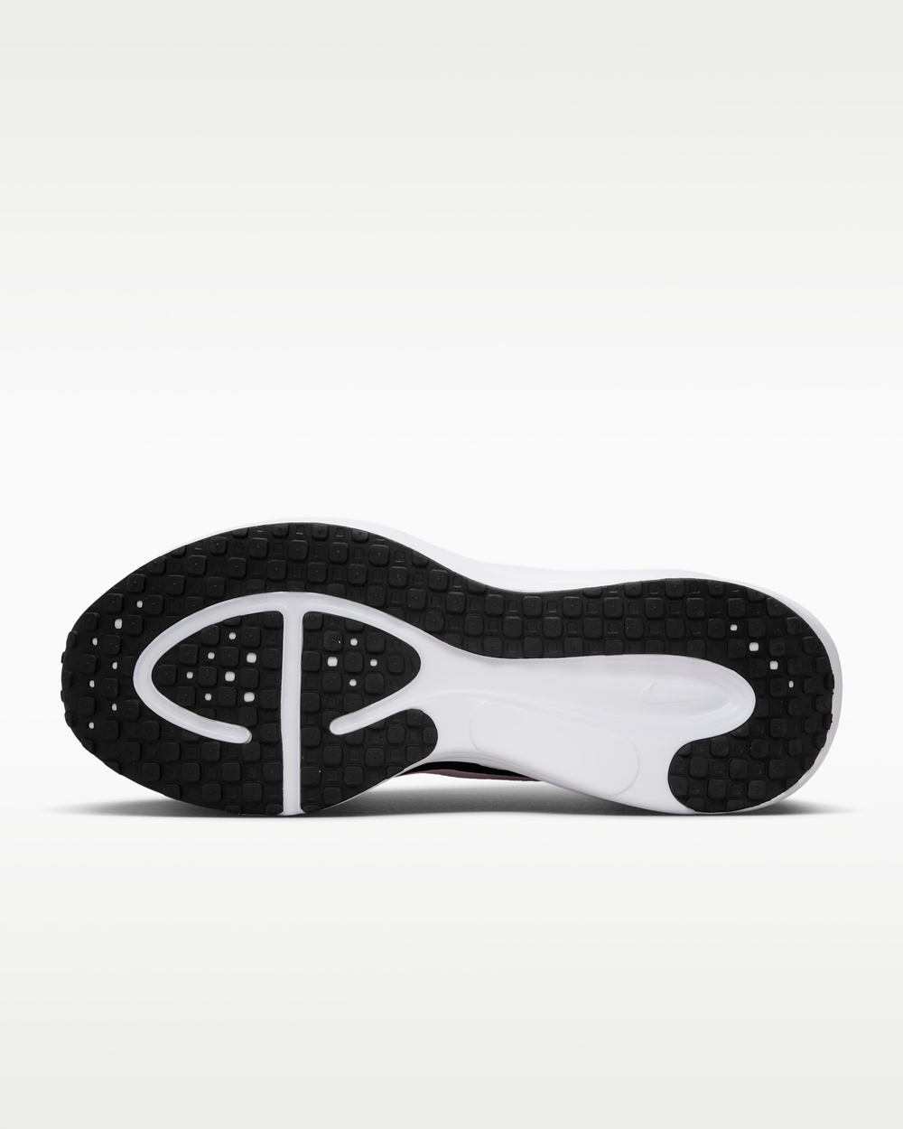 Женские кроссовки для бега по шоссе Nike Revolution 8 - Nike