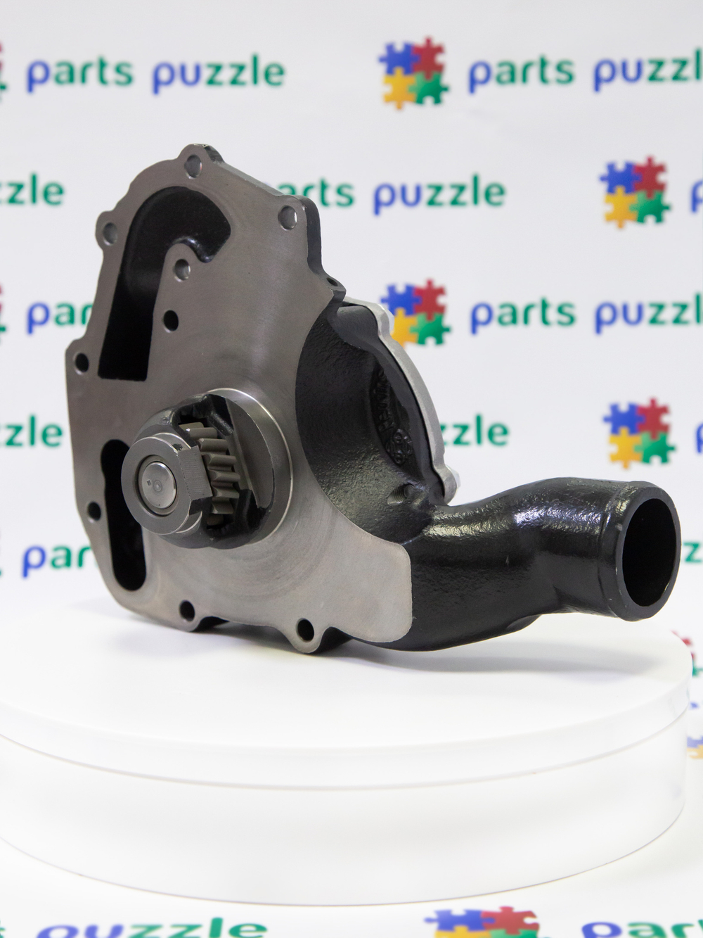 Насос водяной, оригинал / WATER PUMP АРТ: U5MW0206