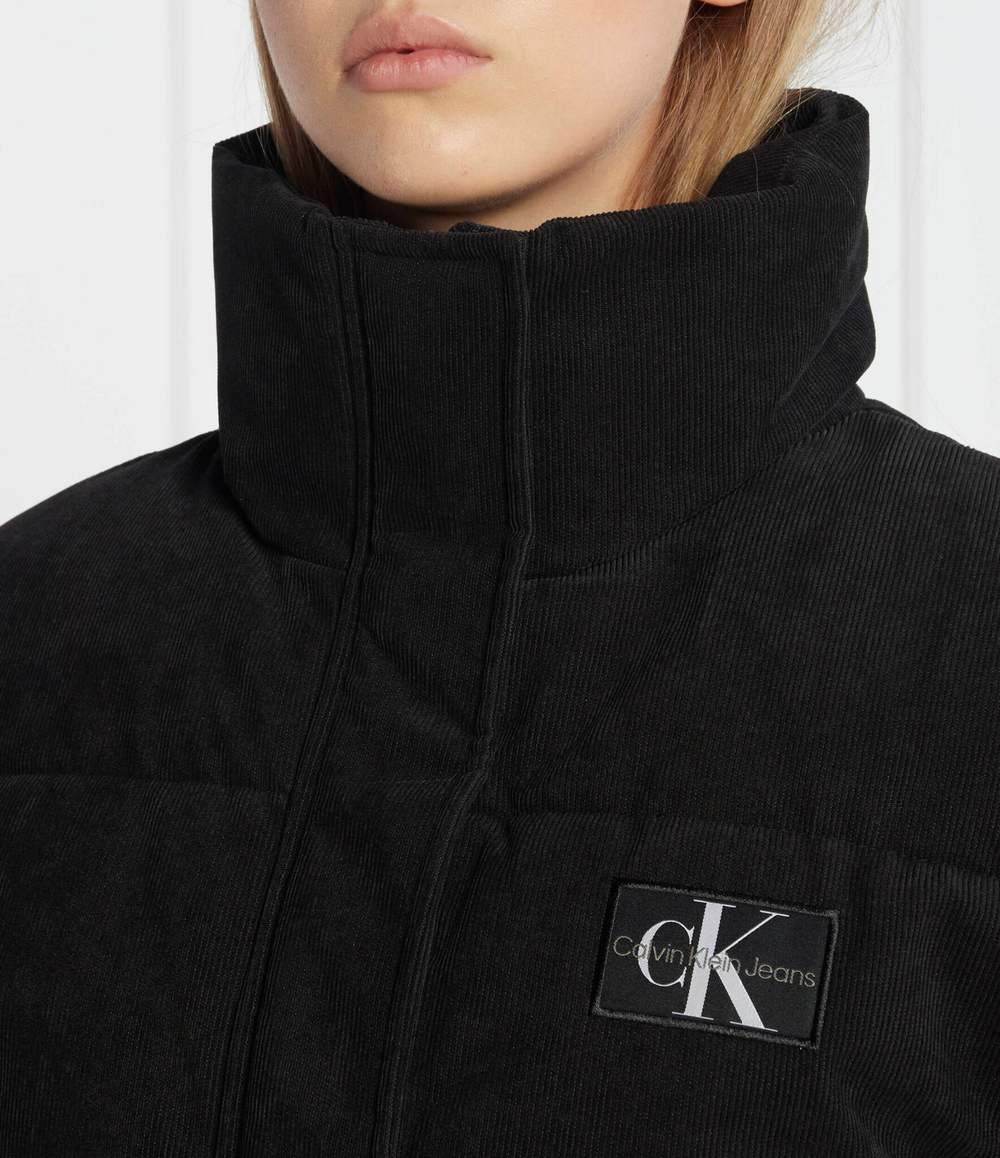 Куртка CALVIN KLEIN JEANS - черный(J20J222244)