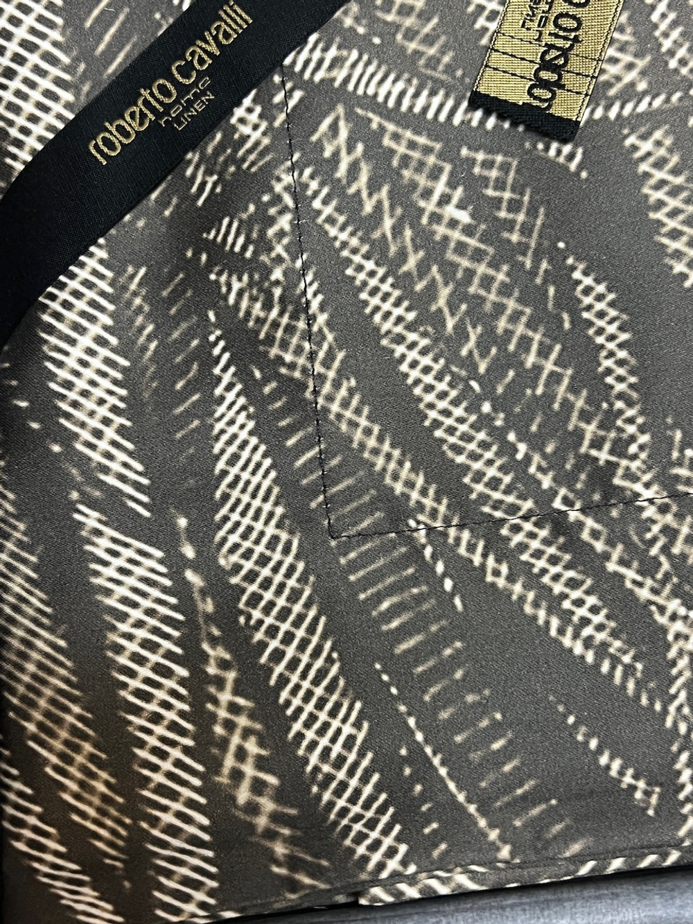 Постельное белье 2 спальное евро макси Roberto Cavalli Plumage Chocolate темно-бежевое