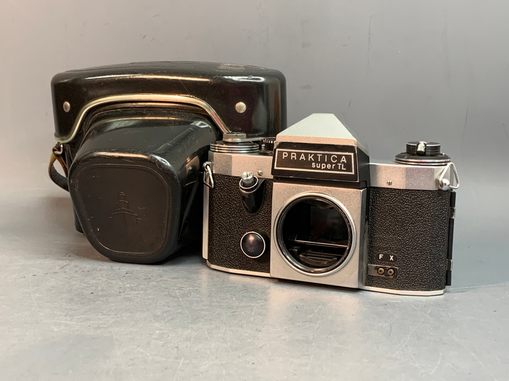 Praktica Super TL
