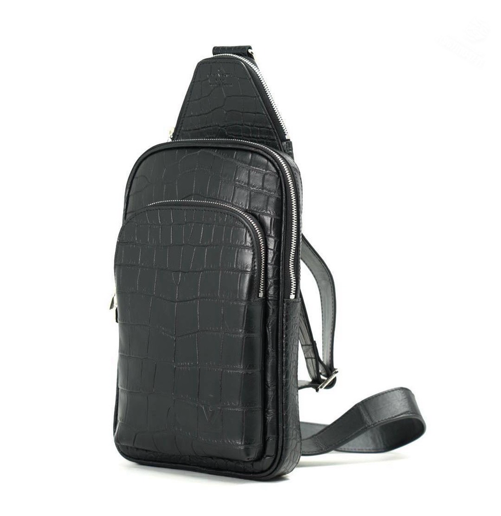 Сумка-слинг Louis Vuitton Avenue из кожи крокодила
