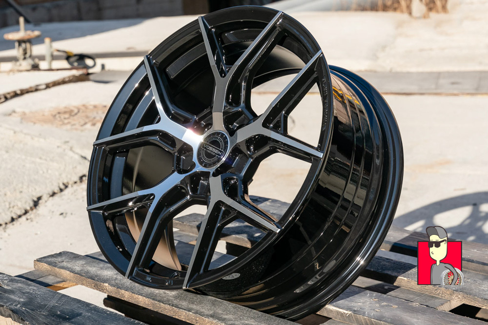 Комплект дисков Vossen HF-5 17x7.5 et35 4x100