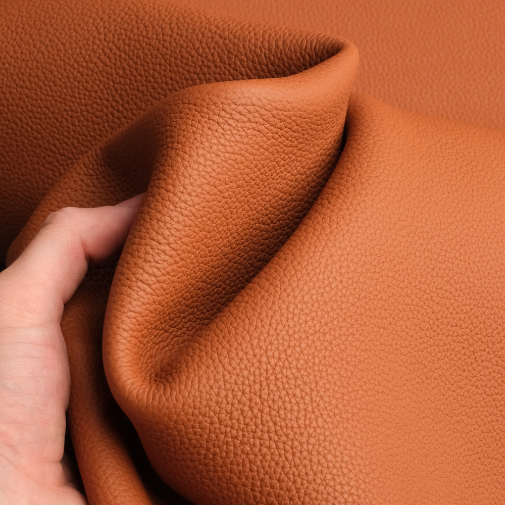 Кожа Togo КРС, 106 кв. дм, толщина 2,0-2,2 мм, цвет рыже-коричневый (Gold)