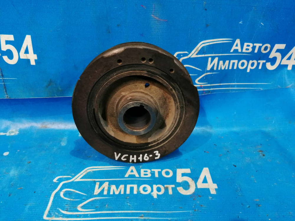 Шкив коленвала TOYOTA GRANVIA 2000