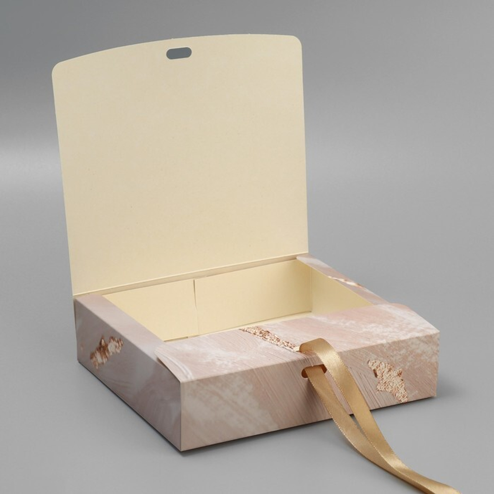 Складная коробка подарочная «Present», 20 х 18 х 5 см
