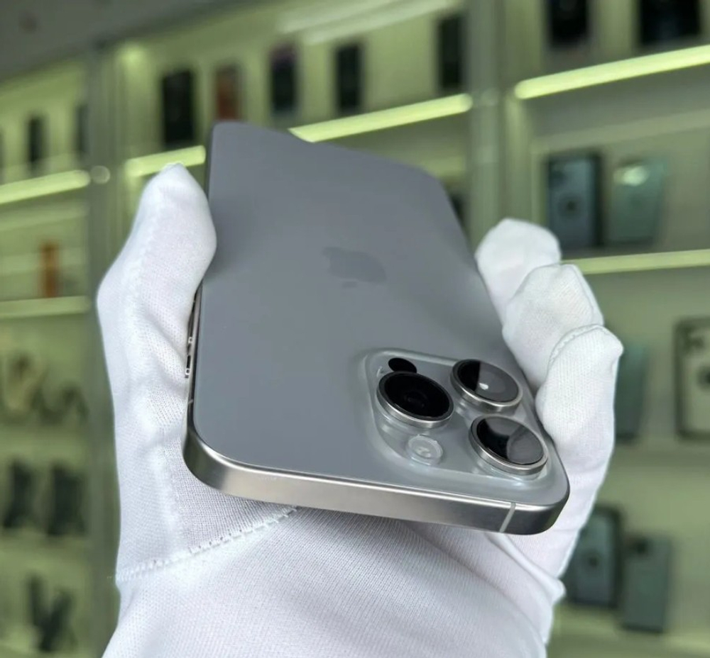 iPhone 15 Pro Max, 256 ГБ б/у