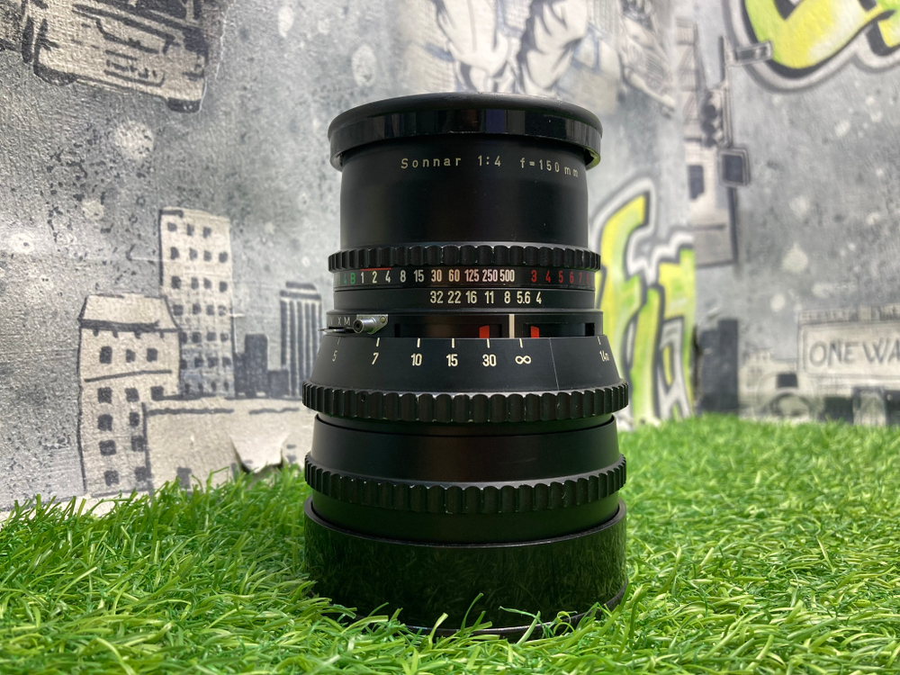 Carl Zeiss Sonnar T* 4/150mm