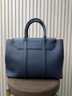 Деловая сумка через плечо Louis Vuitton Georges Tote MM
