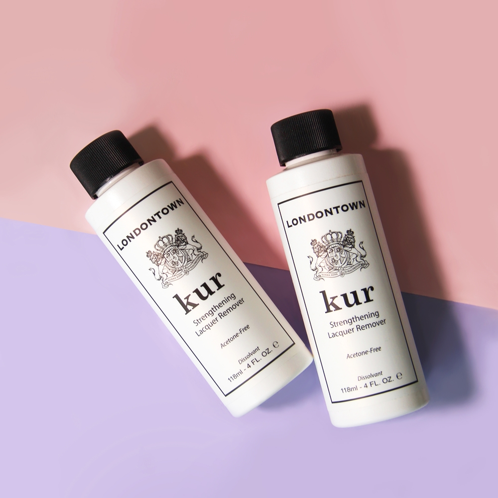 LONDONTOWN Kur Strengthening Lacquer Remover - Средство для снятия лака, 118 ml
