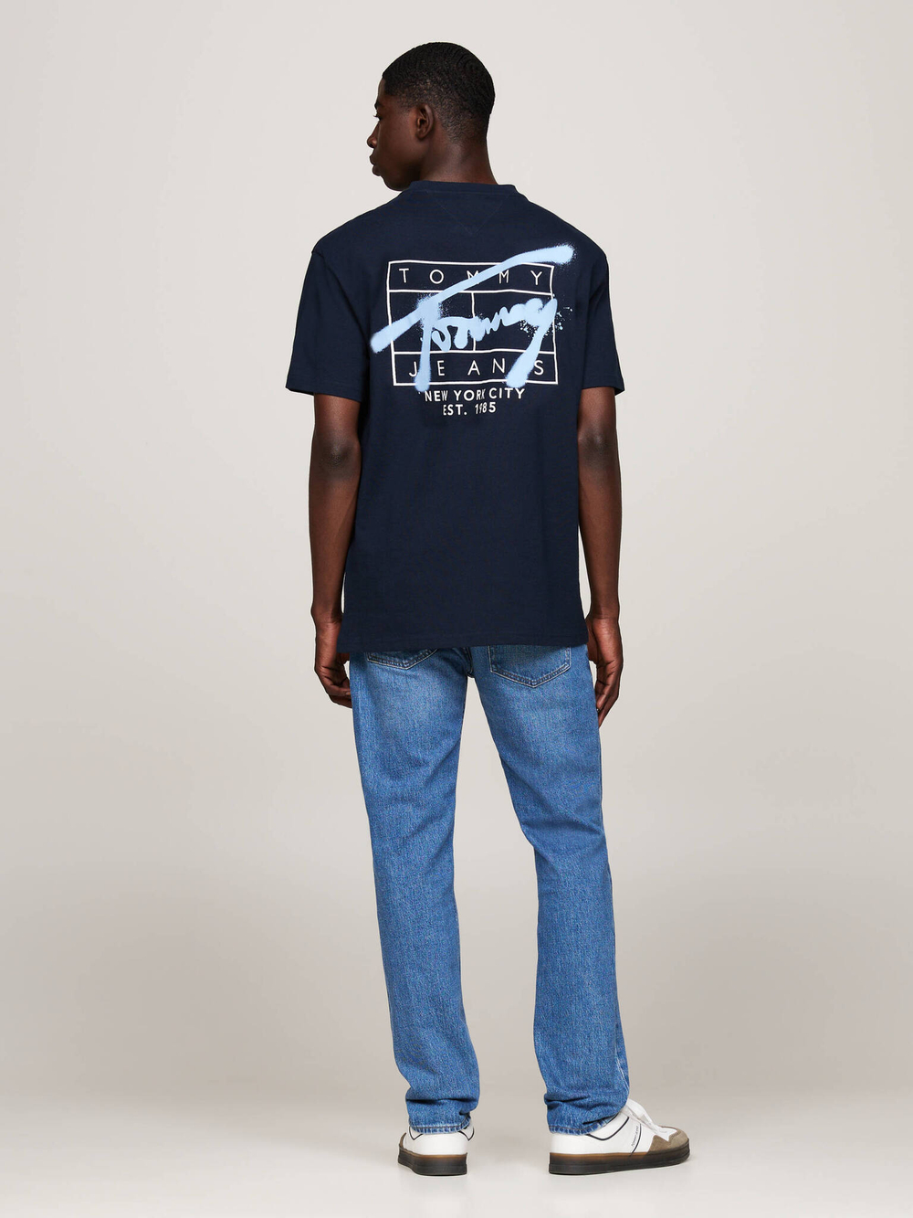 Футболка Tommy Jeans - темно-синий(DM0DM20594)