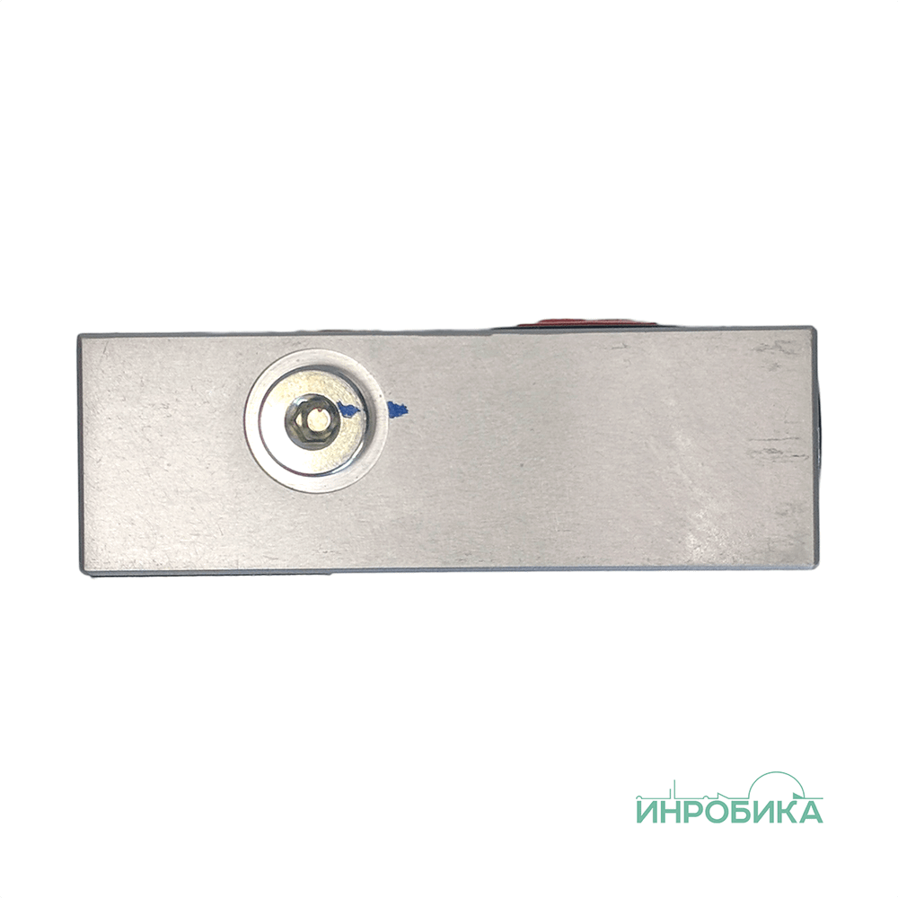 INR010012-FS Вид снизу