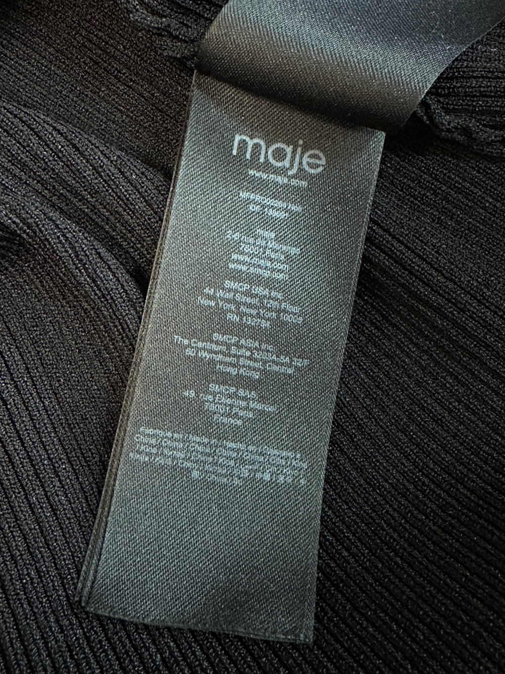 Платье Maje