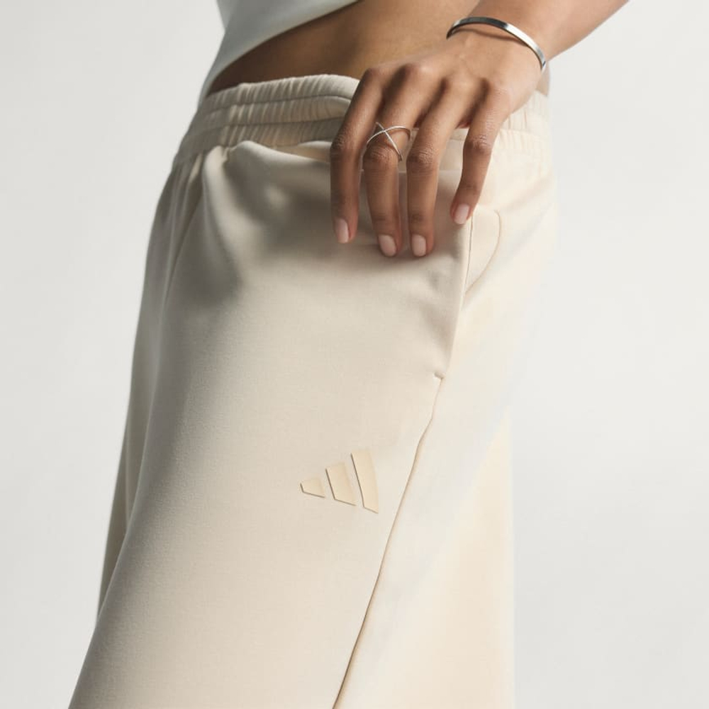 Мягкие спортивные брюки прямого кроя класса LUX - Adidas