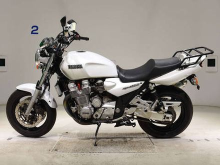 Yamaha XJR1300 2000